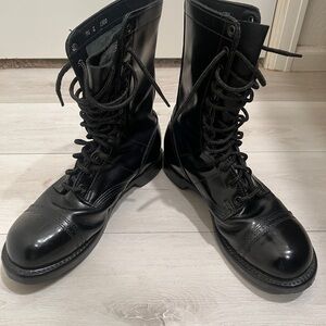 Vintage Corcoran 1500 Original Soft Toe Jump
Boots Size 9 1/2 E (Wide) USA Made